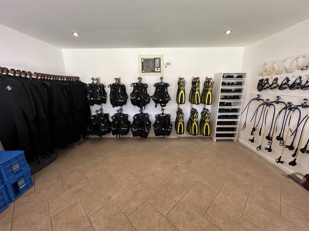 dive center siquijor rental equipment room dive center siquijor rental equipment room